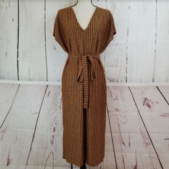 ZARA // metallic striped vneck belted midi knit - Picture 2 of 16